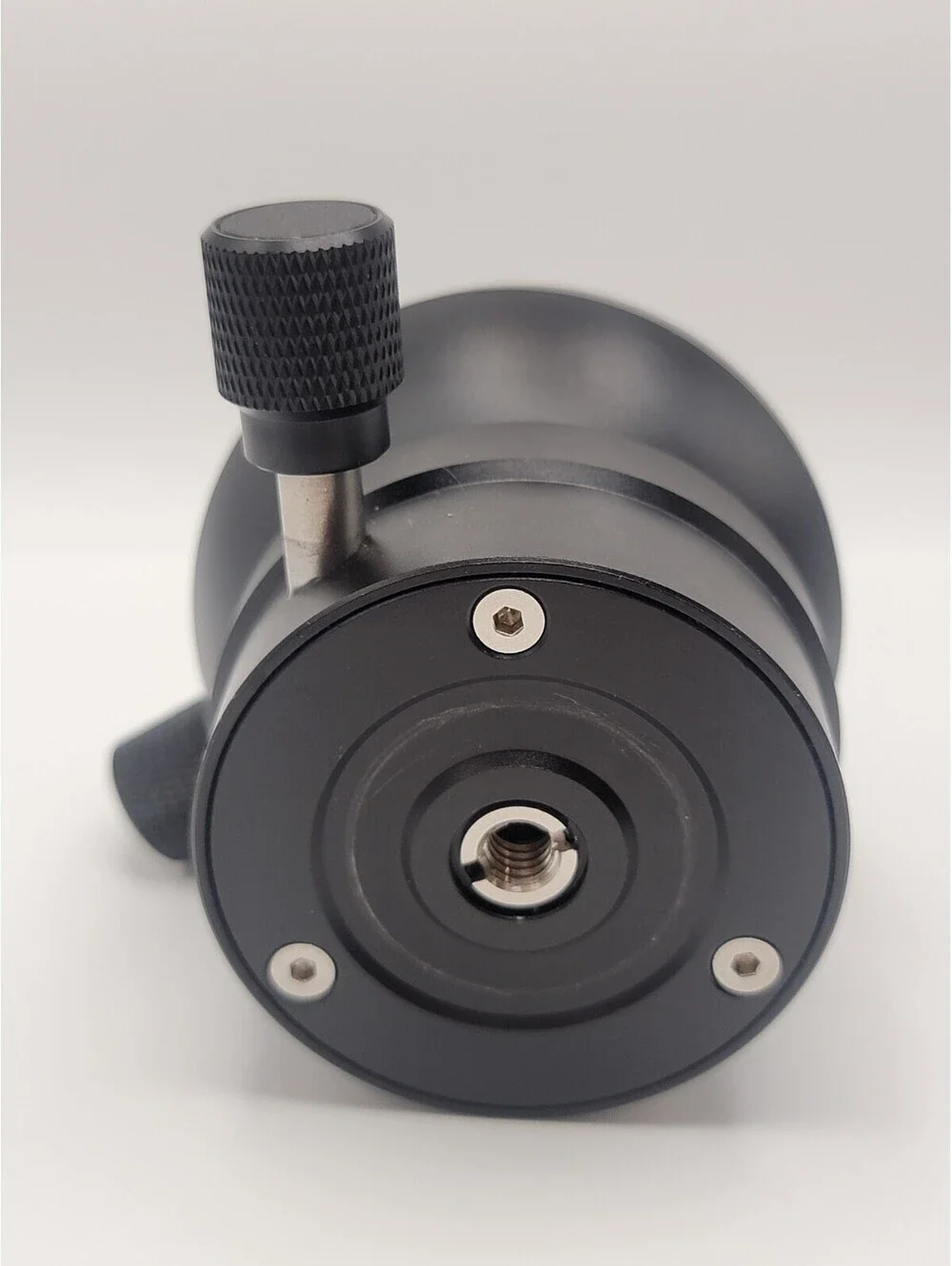 NEEWER GM13 Tripod Leveling Base (Φ55mm) Aluminum Missing 1/4
